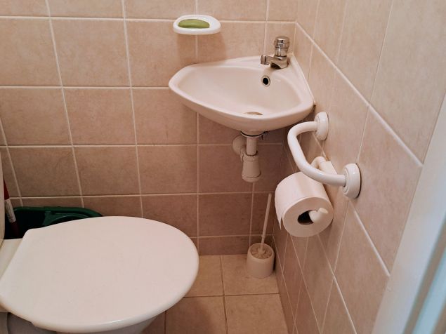 Samostatné WC