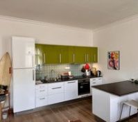 Fully equipped kitchenette