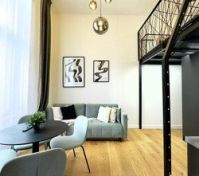 Living room image 2