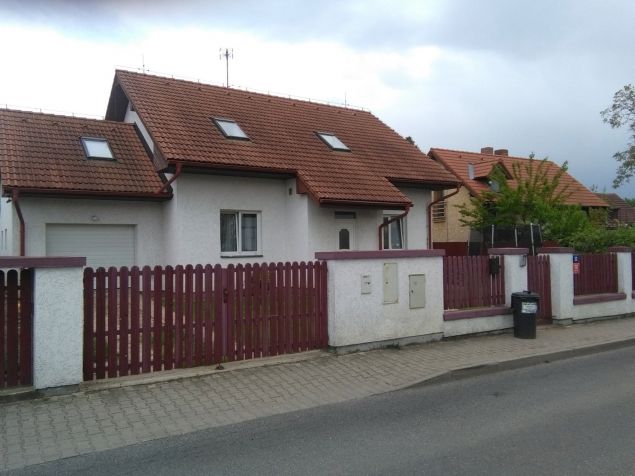 zahrada, terasa, parkování