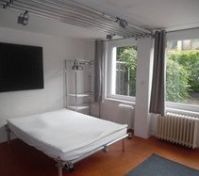 Room / pokoj